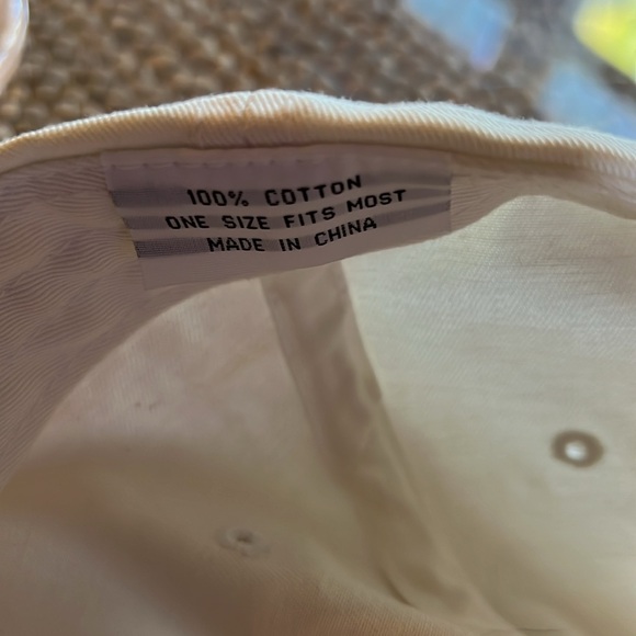 John Daly Signed Hat Grip It and Rip It - Picture 10 of 10